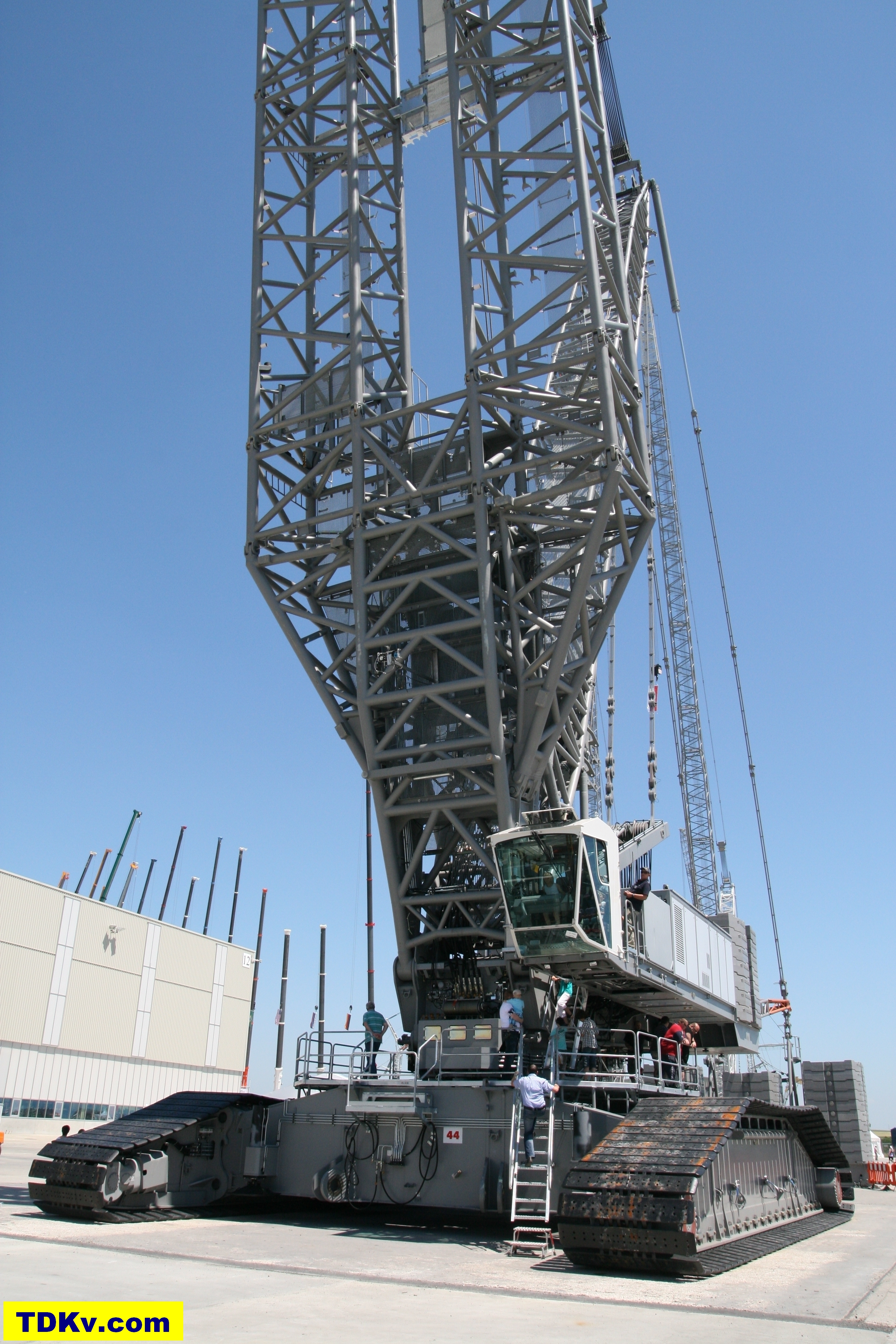 Liebherr LR 11350 Power boom