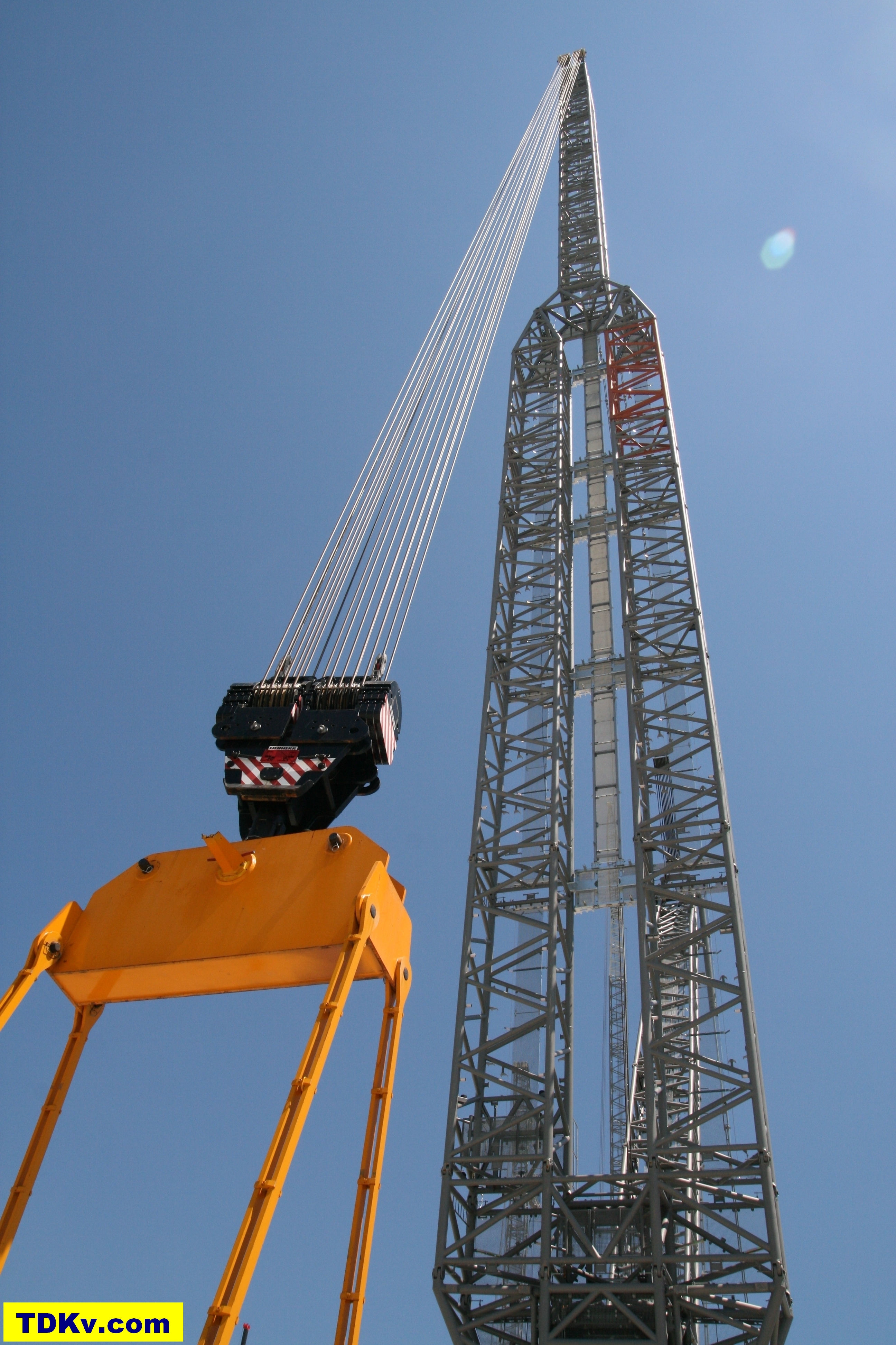 Liebherr LR 11350 Power boom