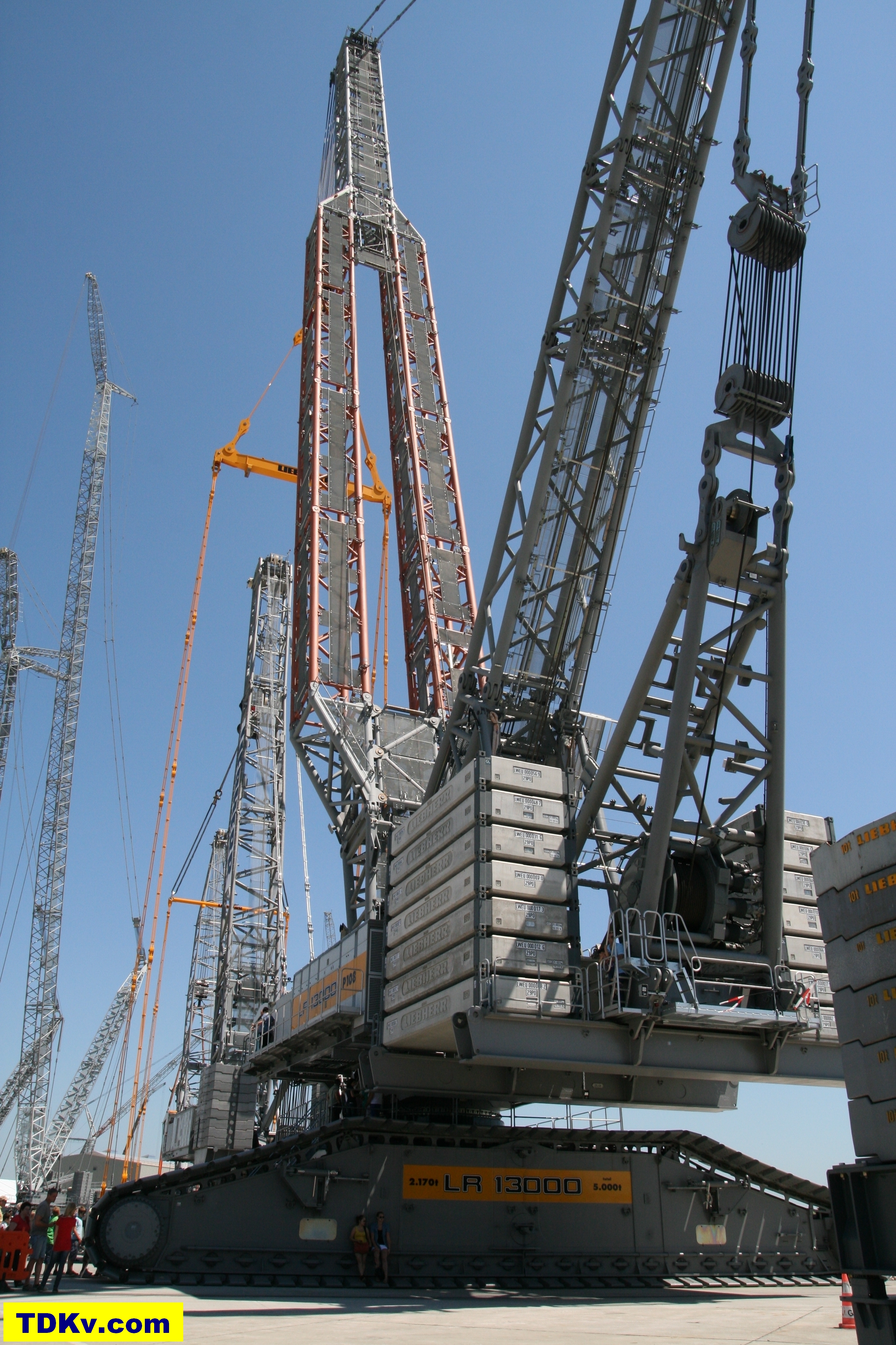 Liebherr LR 13000 crawler crane