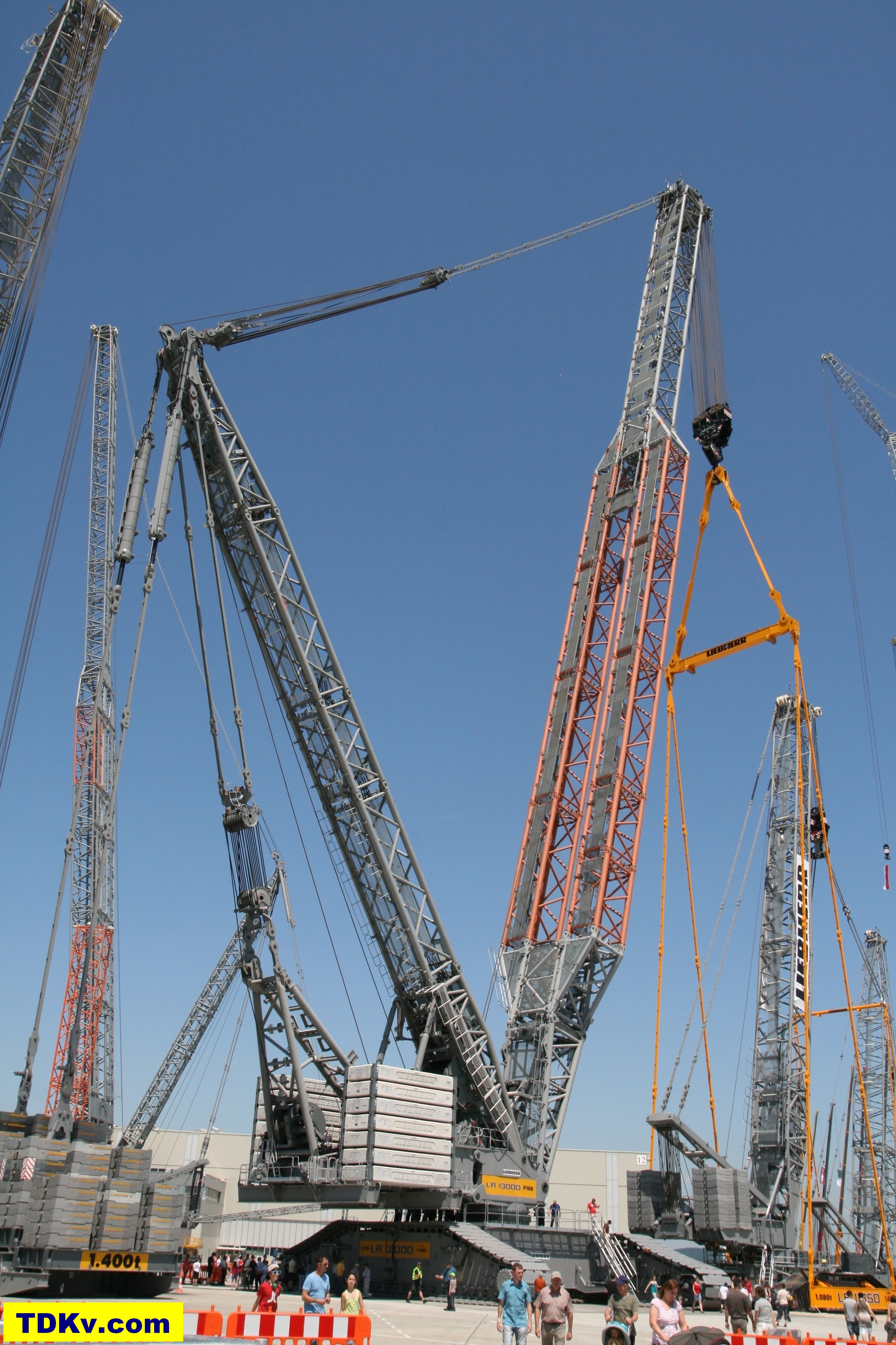 Liebherr LR 13000 crawler crane