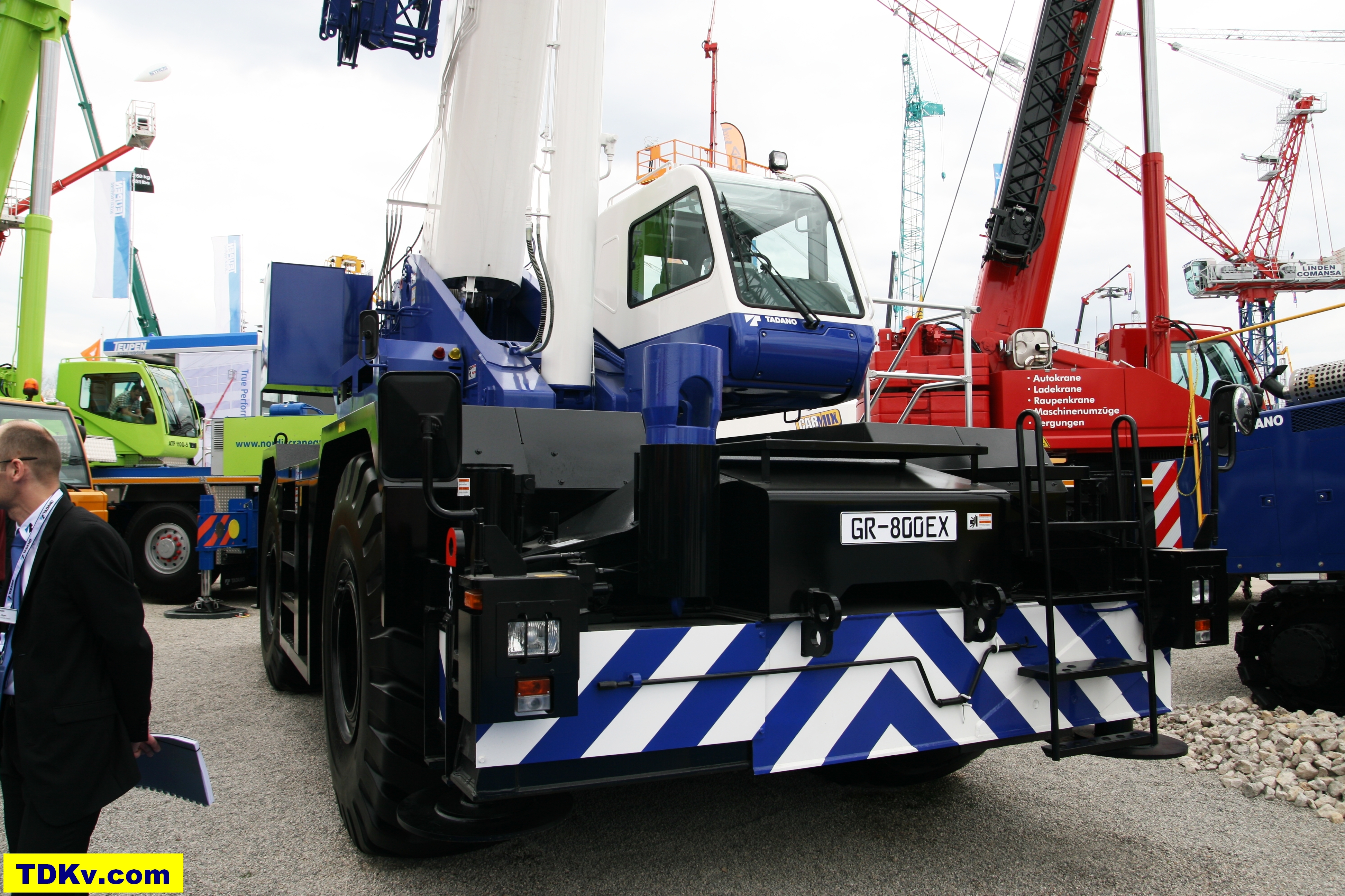 Tadano GR-800EX