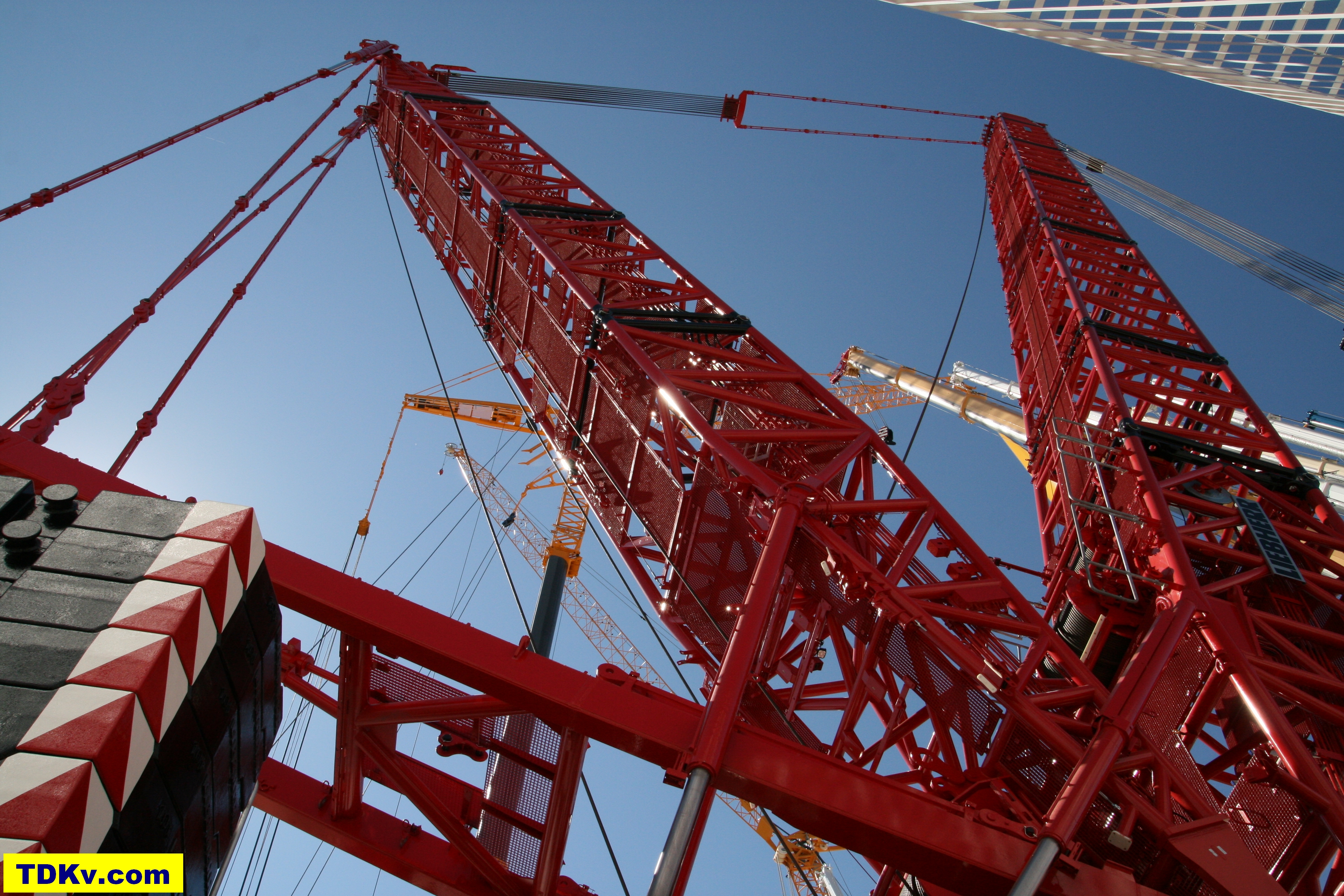 Liebherr LR 11000 crawler crane