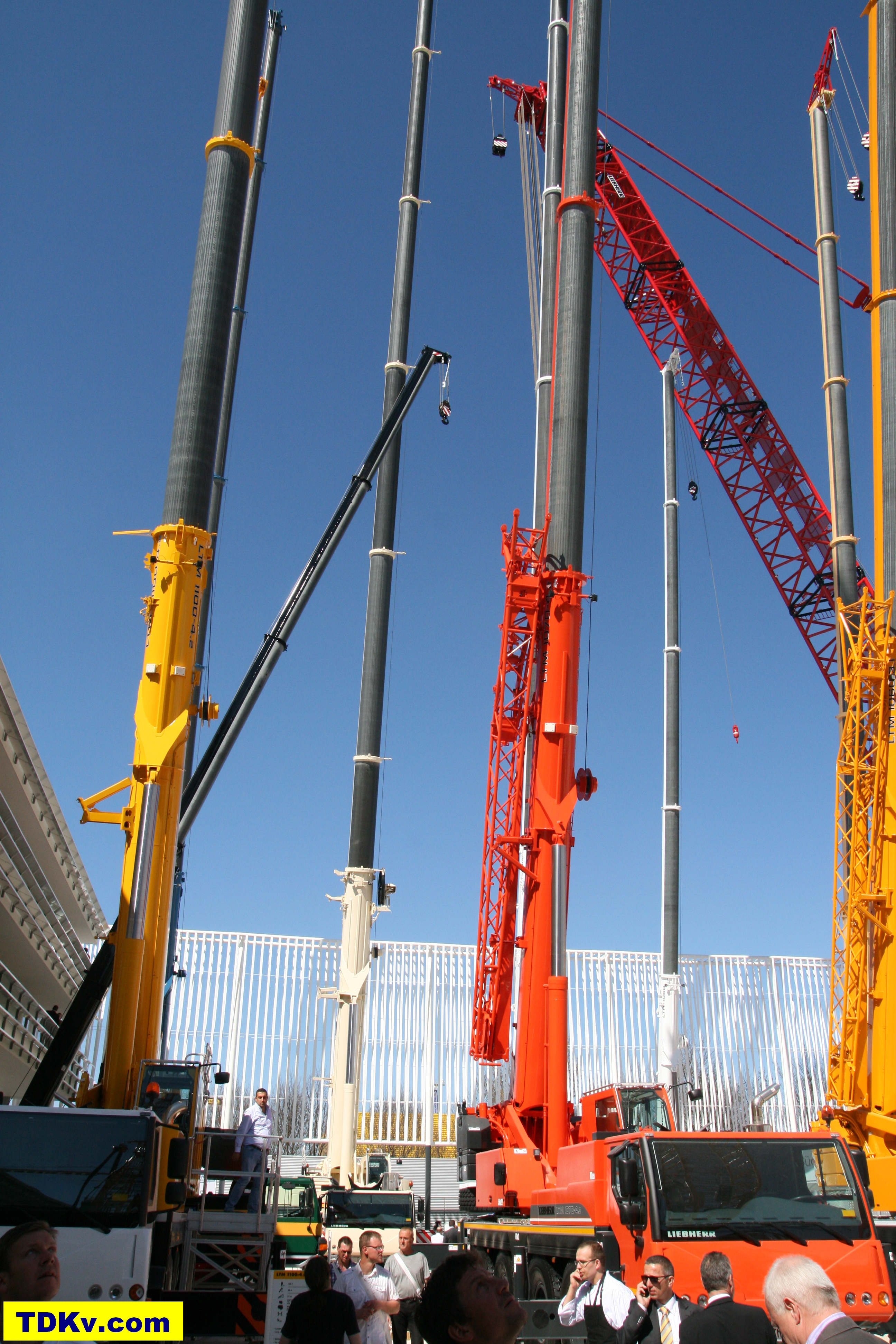 Liebherr cranes Bauma 2013