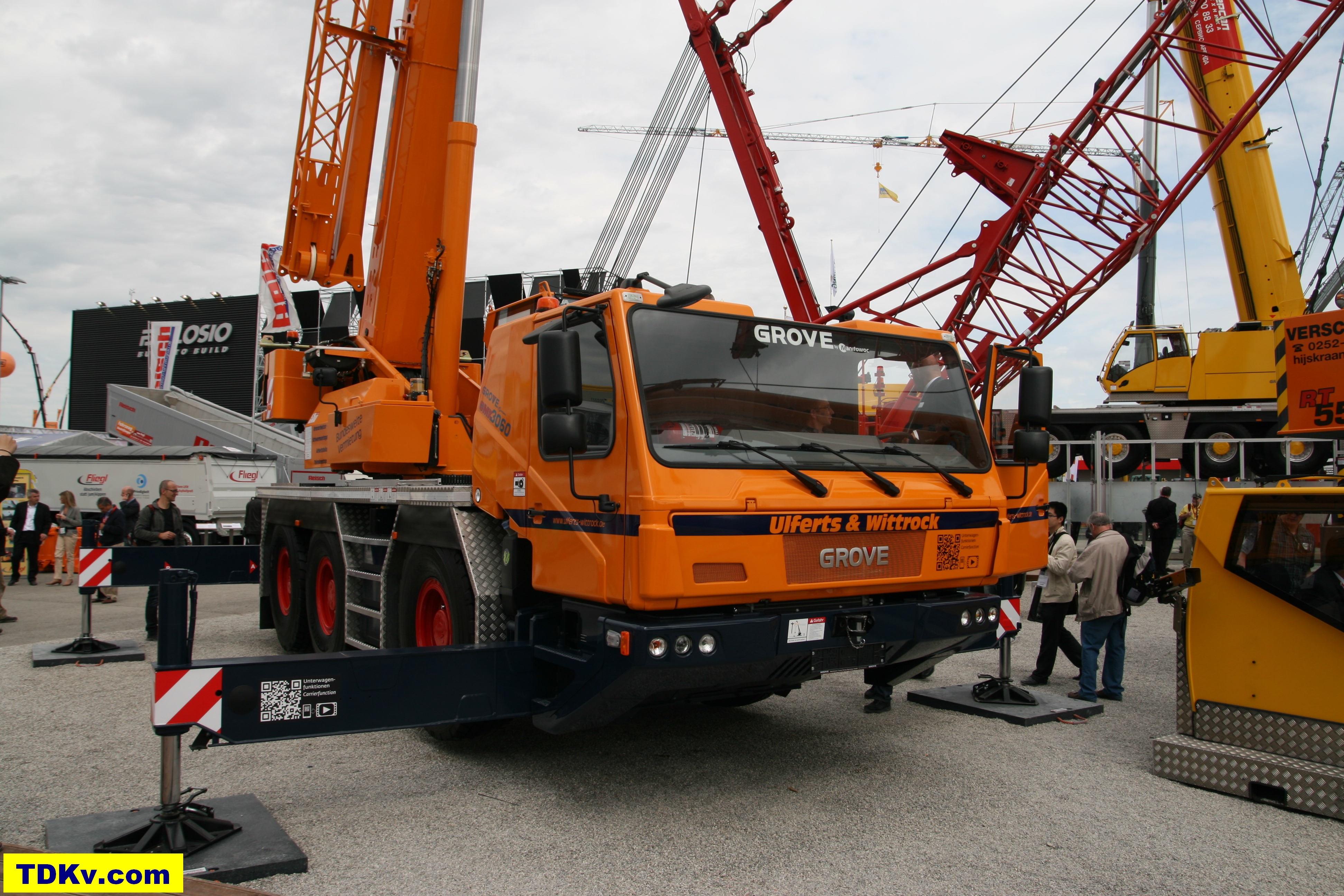 Grove GMK 3060 Telescopic crane